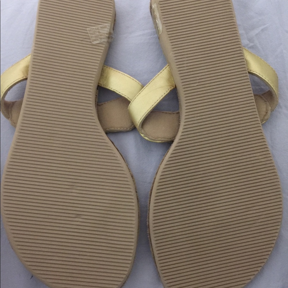 Personal Identity Gold🥳2xHP🥳Jeweled Flipflops - Picture 3 of 4
